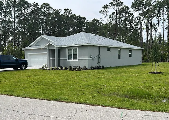 Beach Lovers New House! 10 Min To Beach - 6 Guests
