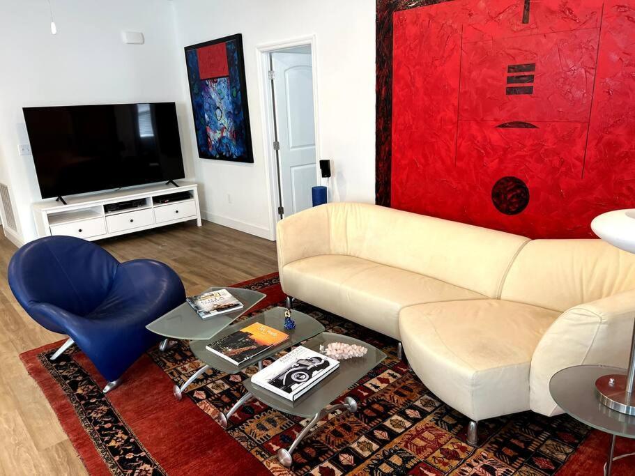 Lovers New House! 10 Min To - 6 Guests *